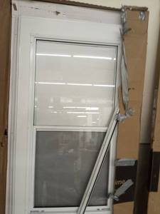 lot 38781 image: Larson Storm Door 83x32 in White