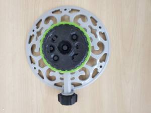 lot 39531 image: Variable Pattern Lawn Sprinkler