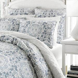 lot 3711 image: Stone Cottage Caldecott Blue QueenFull Comforter Set- Retail$95.49