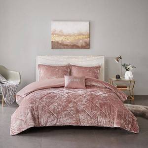 lot 3744 image: Intelligent Design Isabel Velvet Duvet FullQueen Cover Set