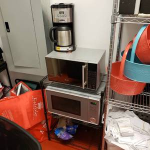 lot 9055 image: 2 microwaves and coffee brewer