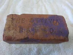 lot 3921 image: The Ottawa B&T Co. Brick