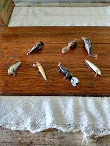 lot 5486 image: vintage fishing lures