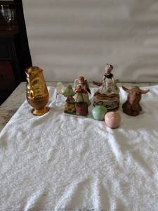 lot 5506 image: decorative lot