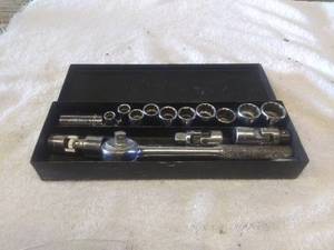 lot 5792 image: Racket Set