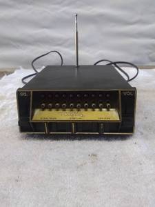 lot 5819 image: Vintage Regency CB Radio