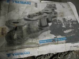 lot 1627 image: NEW BB TSUBAKI ROLLER CHAIN RS140 COTT 10 FEET