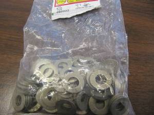 lot 1549 image: NEW LOT OF 97 HARDENED STEEL SAE 516 FLAT WASHERS -HEAT TREATED