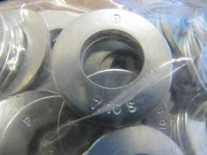 lot 1640 image: 73 Qty  OF NEW 716 Steel Flat Washers