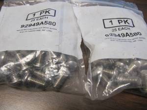 lot 1638 image: Lot of 50 NEW  516-18 Button Head Screw, Allen Hex Dr Stainless Steel 18-8  58 Long