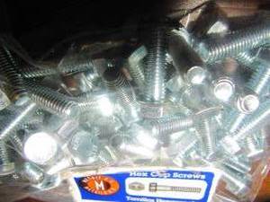 lot 1636 image: New Hillman 916198 Heat Treated Steel Hex Head Cap Screw M6-1.00 x 20 - 47 Pack NOT