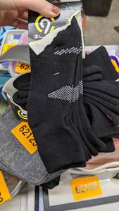 lot 62136 image: Misc Champion Mens Socks