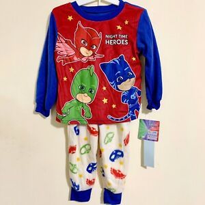 lot 62024 image: Misc 2T Toddler Pajamas
