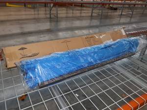lot 59618 image: 9 ft patio Umbrella
