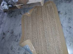 lot 65414 image: 2 x 3 rug