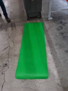 lot 65449 image: 24 x 69 green foam mat