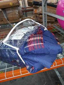 lot 65456 image: Navy and Burgandy Plaid Comforter
