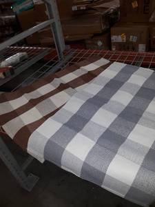 lot 65475 image: 2 checkered floor mats