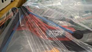 lot 59746 image: hyper stripe toy bow