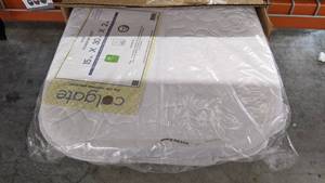 lot 59749 image: Colgate Bassinet Oval Mattress - White