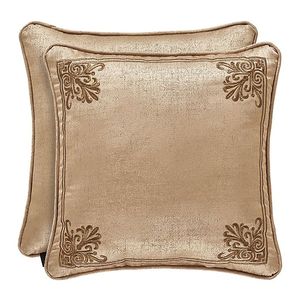 lot 5653 image: Pillows set of 2