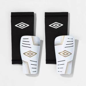 lot 55879 image: Umbro Youth Slipguard - White