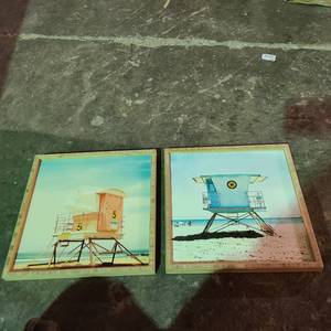 lot 55891 image: Set of 2 Beach Pictures with Frame