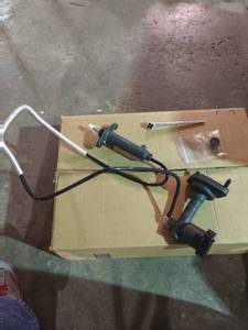lot 68163 image: Diesel Master Cylinder