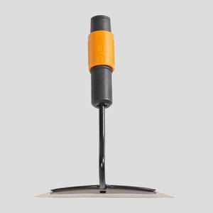 lot 68222 image: Fiskars QuikFit Hoe Head, Hoes