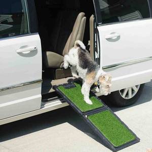lot 68264 image: Gen7Pets Mini Portable Dog Ramp, Brown, 42L x 16W x 1.50H