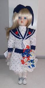 lot 4891 image: Vintage Schmid Musical Doll - In the Good Old Summer Time Works