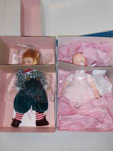 lot 4925 image: Lot Of 2 Madame Alexander Dolls
