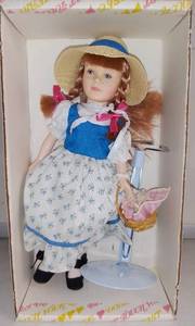 lot 4933 image: Vintage Effanbee Doll in Box - Becky Thatcher