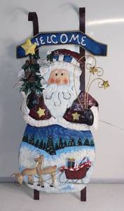 lot 4956 image: Metal Santa Claus Decoration