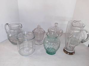 lot 4997 image: Very Nice Lot Of Assorted Glass Ware