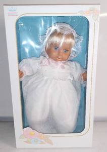 lot 6970 image: Vintage Lloyderson Doll Amanda in Box
