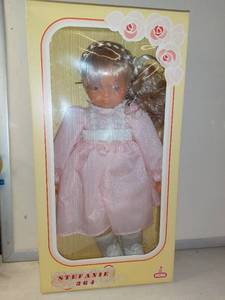 lot 6972 image: Stefanie 364 Doll By Vicma In Great Shape