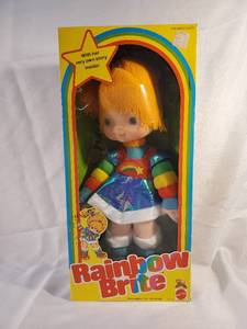lot 9889 image: 1983 Rainbow Brite Vtg Hallmark Cards Collector Doll Mattel
