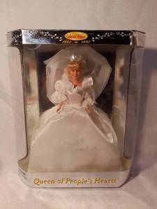 lot 9896 image: Streetplayers Collectors Edition Diana Princess Of Wales