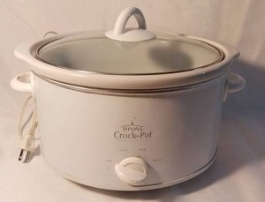 lot 9930 image: Rival Crockpot Stoneware Slow Cooker. Tested and Working