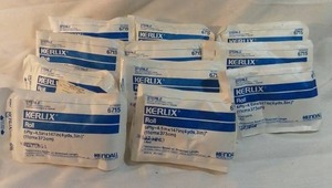 lot 9932 image: Lot of 11 Kerlix Roll, 6 Ply