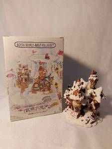lot 9944 image: 2001 The Boyds Collection Boyds Bearly Built Villages Boyds Town Kringles Village Hoofer Hall Reindeer Dormitory