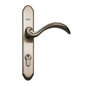 lot 103 image: Pella 8-in Screen Door and Storm Door Outside Handle