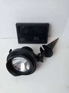 lot 105 image: Portforlio Landscape spotlight 120 lumens