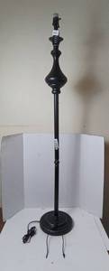 lot 127 image: Abode 84 Home Collection Bronze Metal Standing Lamp