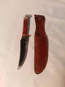 lot 1492 image: Made in Japan Knife with Leather Sheath