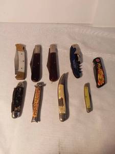 lot 1495 image: Lot of 9 Various Pocket Knives