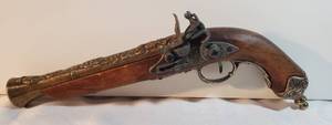 lot 1498 image: Very Cool Interesting Replica of Black Powder Pistol. 1760