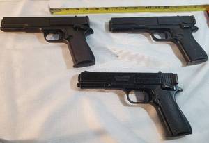 lot 1500 image: Lot of 3 Marksman Repeater BB Guns. 1 Works. 2 are for Parts