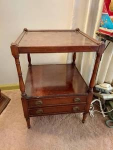 lot 6016 image: End Table with 2 Drawers